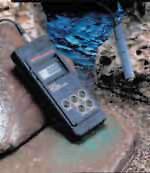 Портативный кондуктометр HANNA HI 9033 (0...199.9 мСм/см) — миниатюра 2